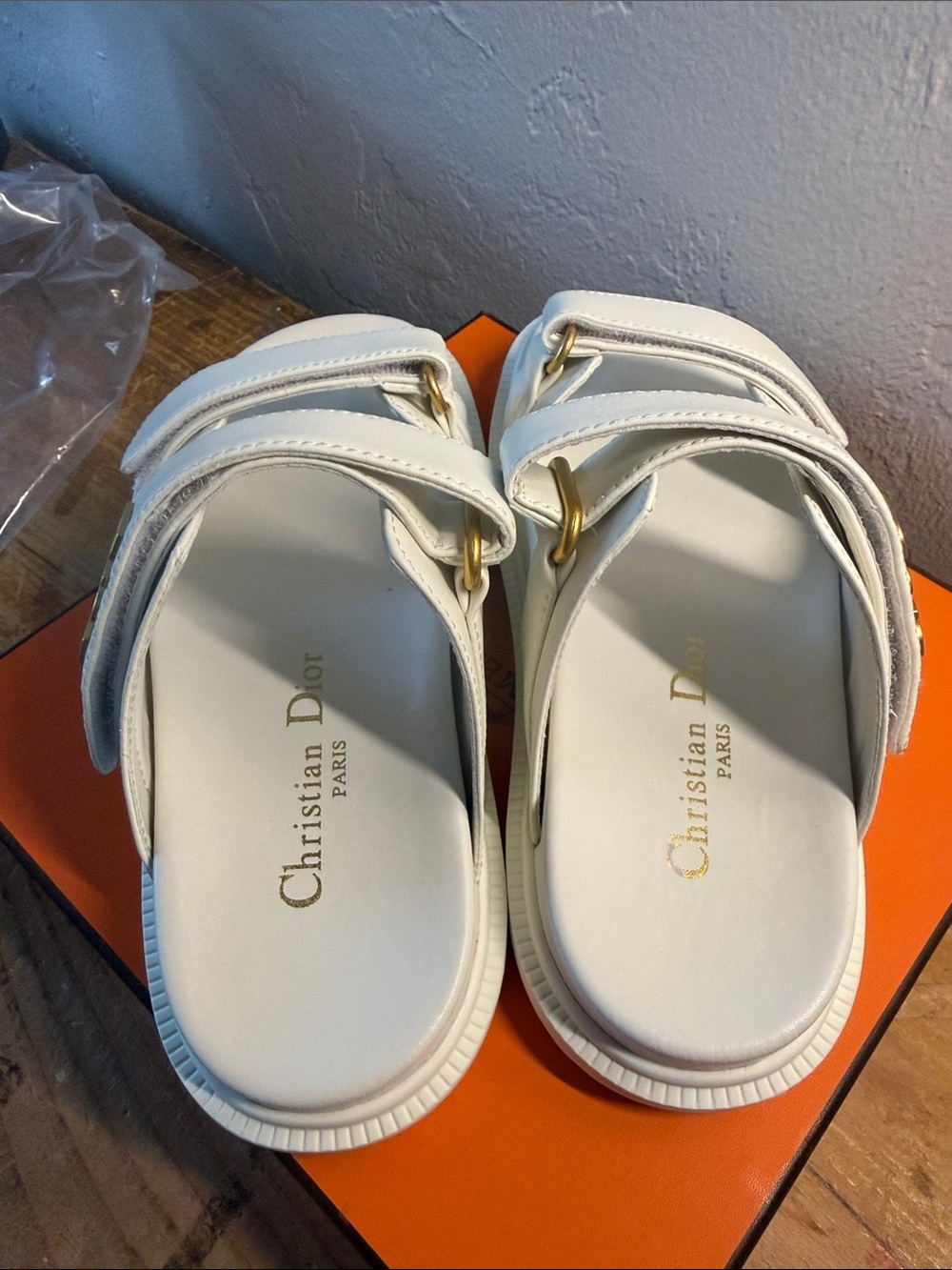 Christian Dior Diorat sandals off white Sz 36 6 or 36 - Picture 3 of 5